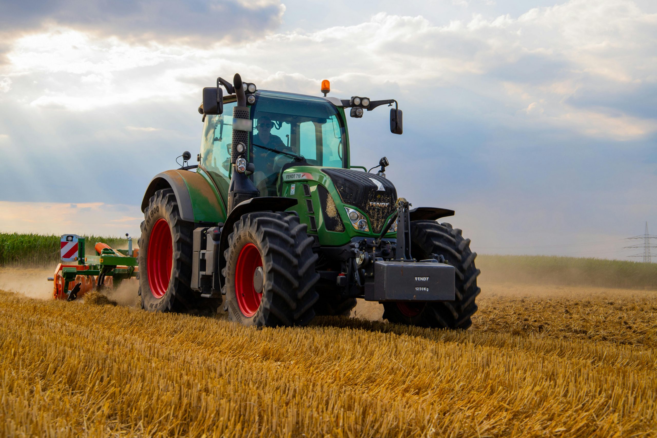 Fendt tyre warranty - Fendt tractor with Trelleborg TM800 tyres